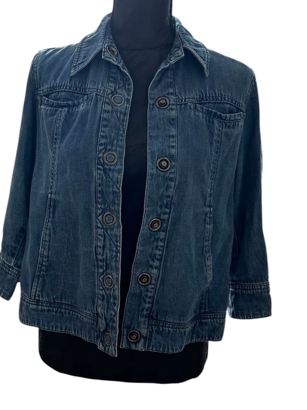 Coldwater Creek Denim Jacket Petite 6 Blue Snap Front Back Pleat Lightweight